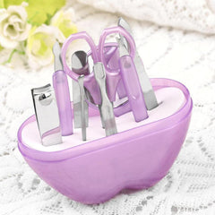 8-in-1 manicure set in apple shape