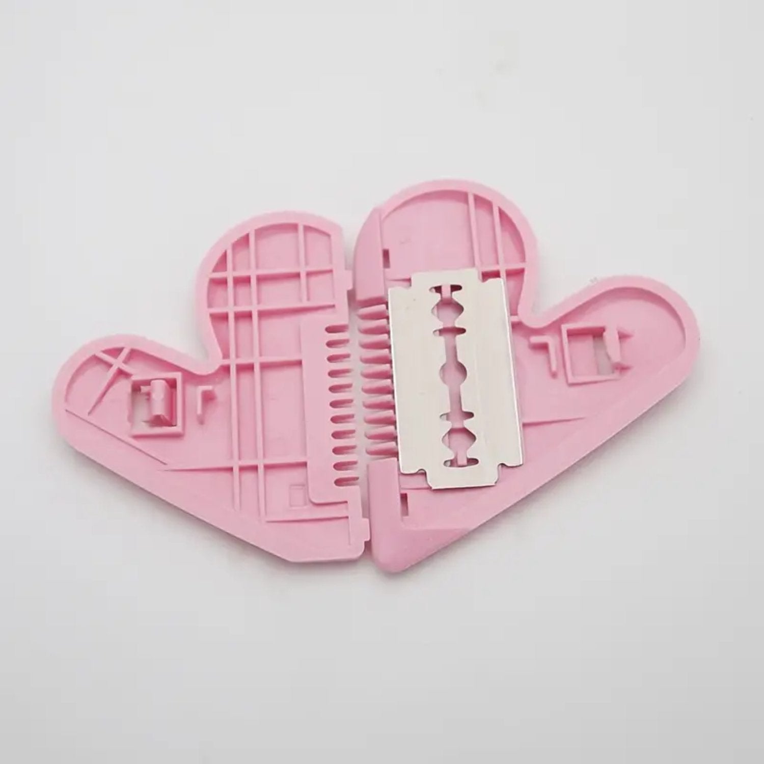 Heart-Shaped Safety Trimming Scissors