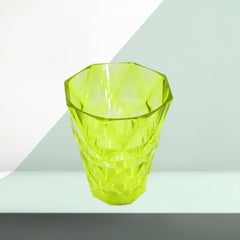 Diamond crystal glass for elegant drinks