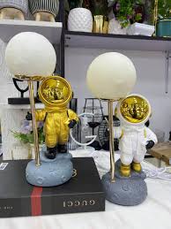 Astronaut Dimmable Figure Statue Sculpture LED Night Light ( Small ) (LAMP 1876-708)