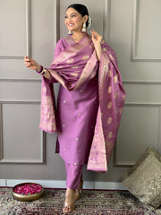 Lavendar Embroidered Kurti Set with Banarasi Dupatta