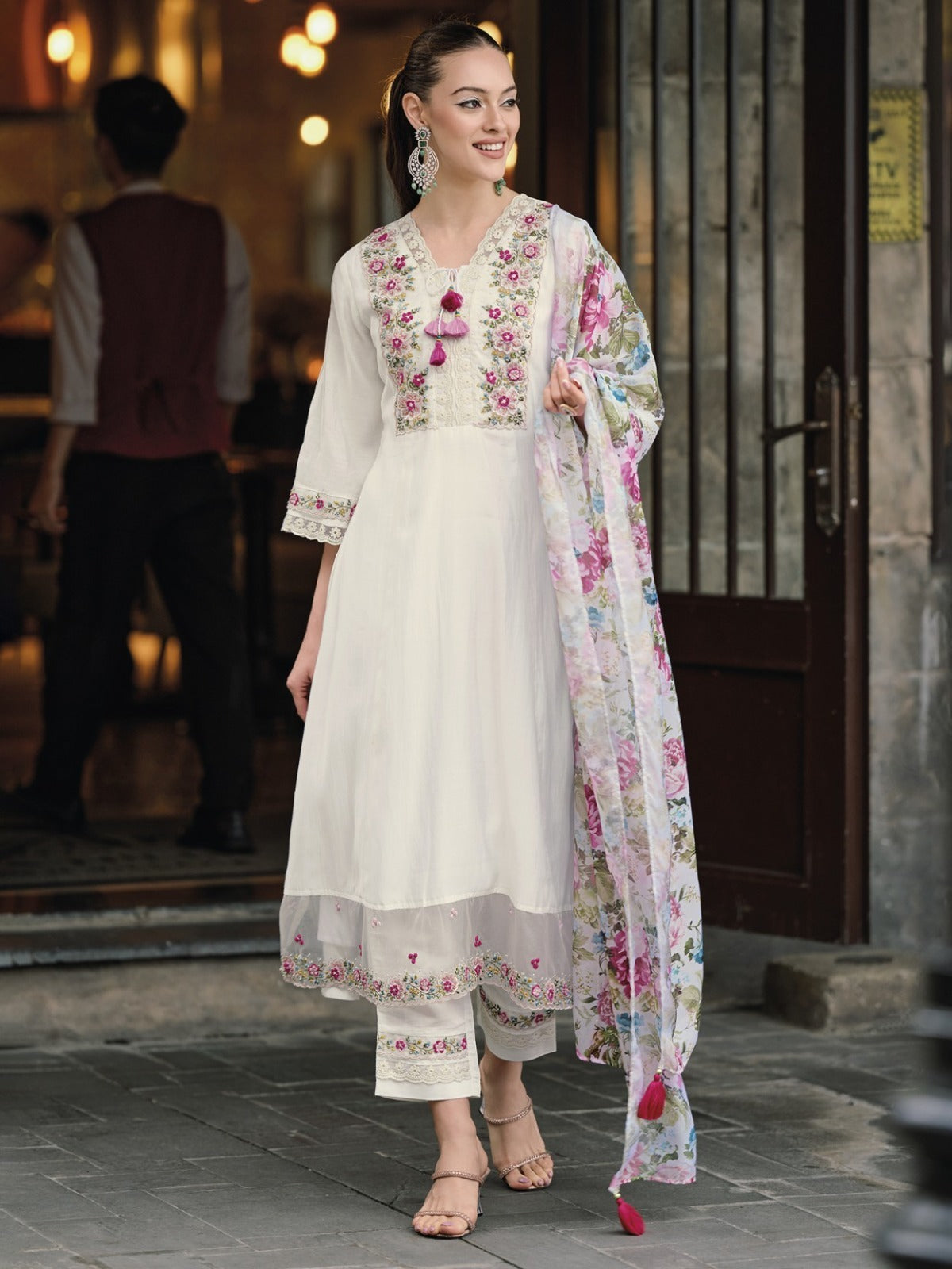 Women Embroidered White Kurti Set with Dupatta