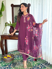 Purple Embroidered Party Wear Kurta Set – Viscose Chanderi Elegance